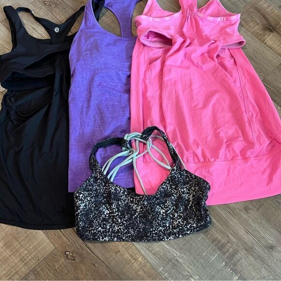 Lululemon bundle of tank tops and sport bra size 4 - Picture 3 of 4